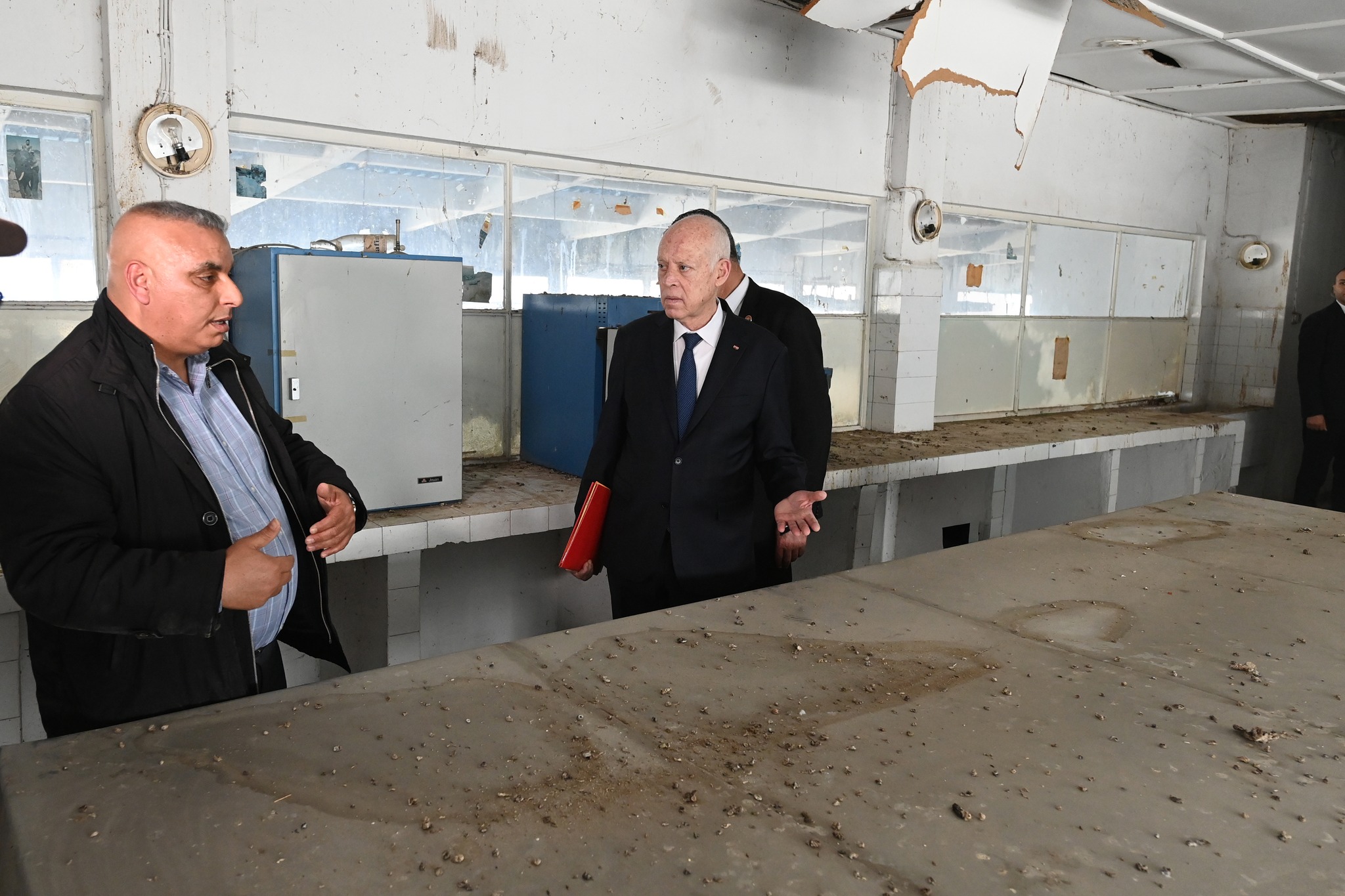 Saied fustige les irrégularités et les abus constatés au niveau de la gestion de la société Ellouhoum