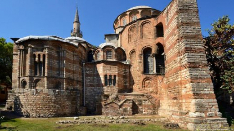 Encore une ancienne église orthodoxe reconvertie en... mosquée
