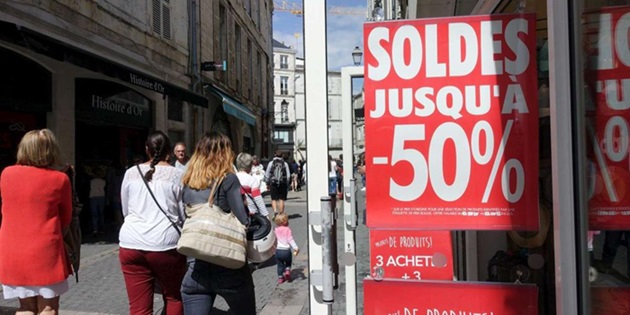Fièvre des soldes et consommateurs : Qui est le véritable gagnant ?