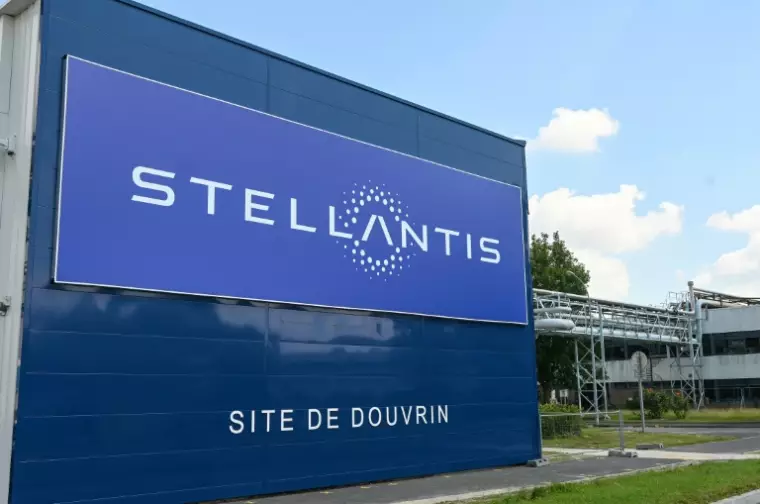Chez Renault et Stellantis, le moral des salariés en berne