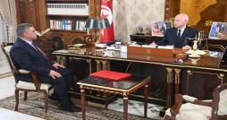 Saied avertit : “La jeunesse arrive… et elle ne manquera pas sa cible”