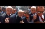 Le Président Kaïs Saied malmené par une foule d’irresponsables à Paris (Vidéo)