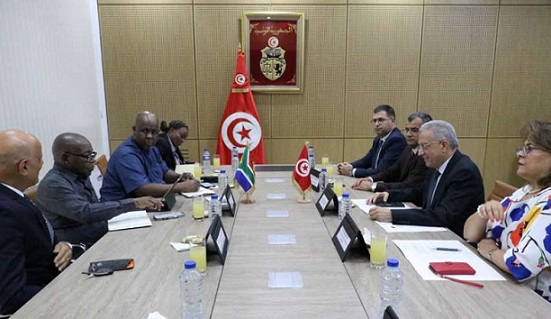 Tunisie - Afrique du Sud : Vers la création d’un centre africain dédié à la médecine génomique
