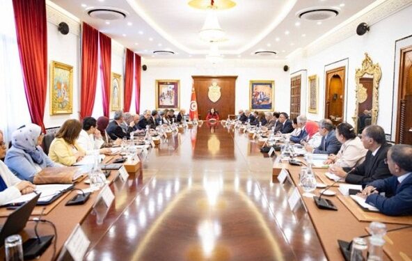 PLF 2026 : Sarra Zaafrani Zenzri dévoile les orientations sociales et économiques