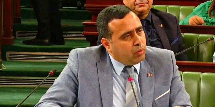 Viol, racisme et ignorance : la dérive inquiétante d’un député au Parlement