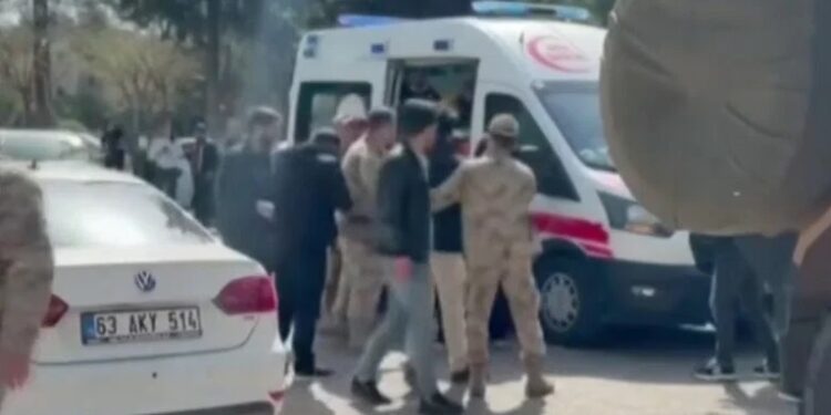 Drame en Turquie: Un élève ouvre le feu dans son ancien établissement