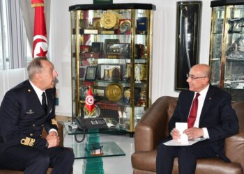 Le ministre de la Défense reçoit le chef d’état-major de la marine italienne