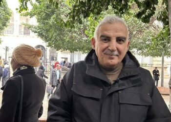 Le journaliste Zied El Heni devant la Chambre correctionnelle, le 30 avril