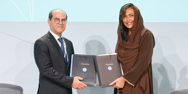 ONU-Habitat et Alwaleed Philanthropies signent un partenariat pour promouvoir le logement inclusif pour les personnes en situation de handicap