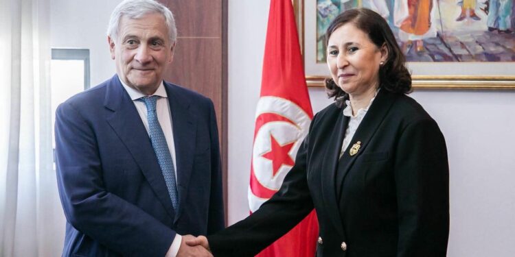 Forum économique et d’affaires: Le partenariat entre l’Italie et la Tunisie franchit une nouvelle étape