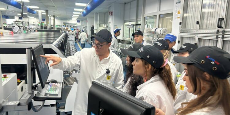Tunisie: Un Edutour 2026 pour rapprocher les journalistes de l’industrie électronique