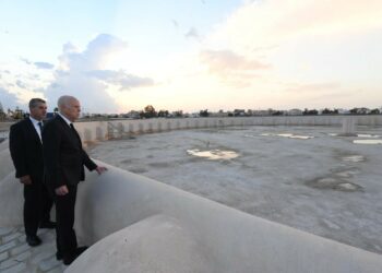 Kaïs Saïed inspecte l’avancement des travaux de réhabilitation des bassins des Aghlabides à Kairouan