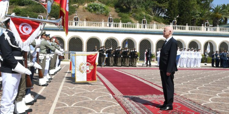 Le chef de l&rsquo;Etat préside une cérémonie marquant le 70e anniversaire de la création de l&rsquo;armée nationale
