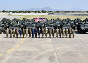 L’armée tunisienne reçoit 48 véhicules blindés américains de type HMMWV