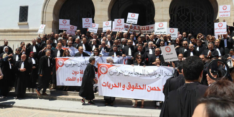ONAT : grève générale des avocats avec rassemblement devant le Palais de justice