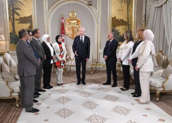 Tunisie: le président et les membres de la commission de conciliation pénale prêtent serment