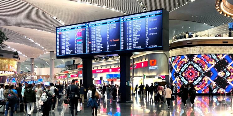 Aéroport d&rsquo;Istanbul: record de 1730 mouvements d’avions en une journée