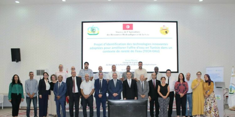 La Tunisie et la FAO expérimentent une technologie innovante pour réduire l’évaporation de l’eau
