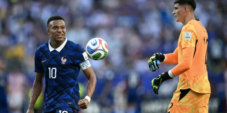 Racisme contre Kylian Mbappé : les propos de la sénatrice paraguayenne provoquent un incident diplomatique