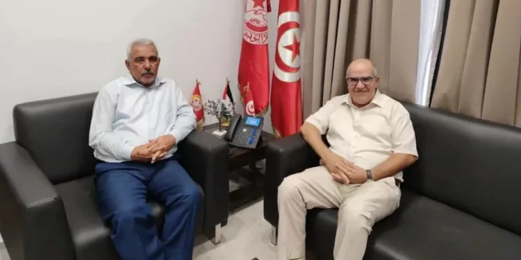 UGTT : Salah Eddine Selmi reçoit le bâtonnier Boubaker Bethabet