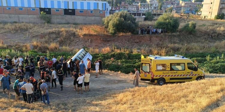 Nouvelle tragédie routière en Algérie : six morts dans un accident de bus à Constantine