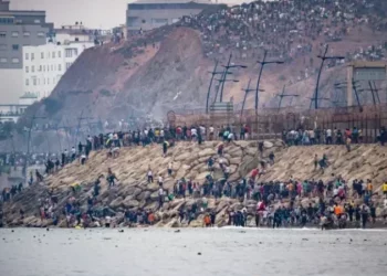 Invasion de Ceuta: Le Maroc dit avoir prévenu, l’Espagne dément