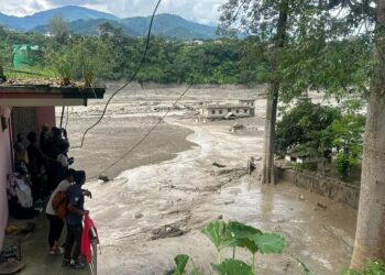 Népal : Une crue accompagnée de glissement de terrain fait 160 morts et des centaines de disparus