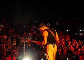 Le groupe de rock Dedublüman à Hammamet: Une dimension musicale déroutante