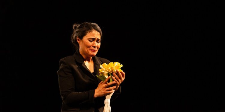 Jacaranda: “Call Center Tragedy” au Festival International de Hammamet