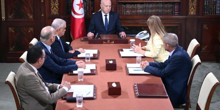 Kaïs Saïed trace la feuille de route des médias publics face aux défis du pays