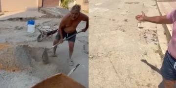 Bizerte : un touriste étranger répare lui-même les nids-de-poule d&rsquo;une rue