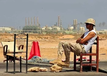 Libye : trois sites pétroliers fermés de force, menace de déclarer l&rsquo;état de force majeure