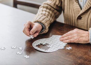 Alzheimer : une mobilisation nationale le 19 septembre pour agir dès les premiers signes