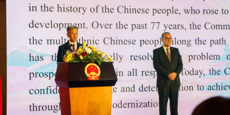Tunisie-Chine: La coopération s&rsquo;accélère dans le domaine de la santé, l’industrie et les infrastructures