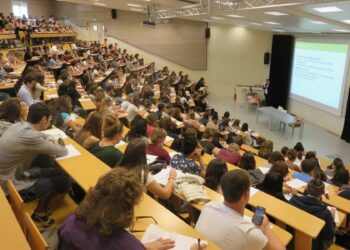 Près de 200 étudiants tunisiens confrontés à un blocage administratif en Italie
