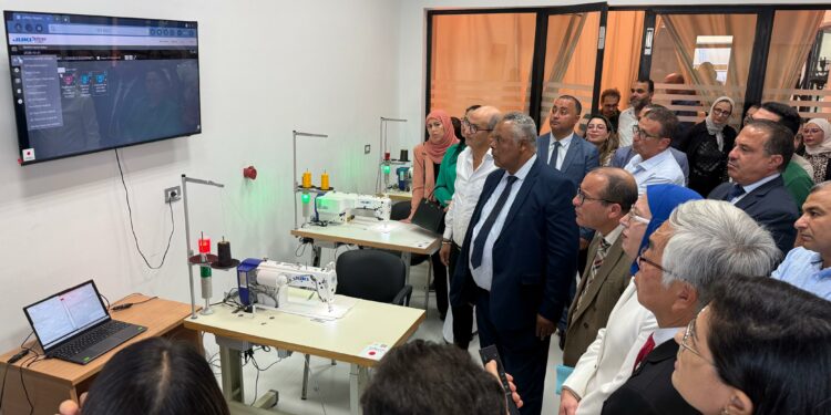 Monastir: Cérémonie de remise d’équipements au Centre des Ressources Technologiques (CRT) du CETTEX