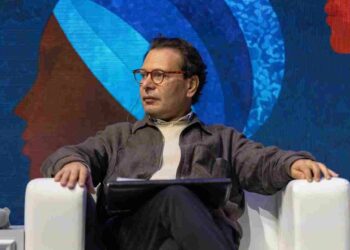 Mode, innovation et intelligence artificielle : Anis Montacer porte la voix de la Tunisie au BRICS+ Fashion Summit