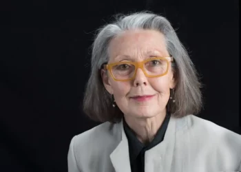Le Nobel de littérature 2026 décerné à l’autrice canadienne Anne Carson