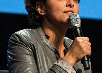 Najat Belkacem : elle a refusé de changer de prénom…le choix de rester fidèle à son identité