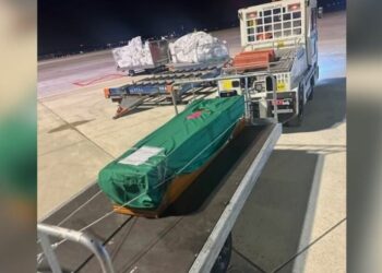 Un cercueil tunisien envoyé par erreur en Espagne : la famille réclame des explications
