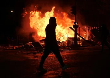 La France sonnée au lendemain d&rsquo;une journée de mobilisation ayant viré au chaos